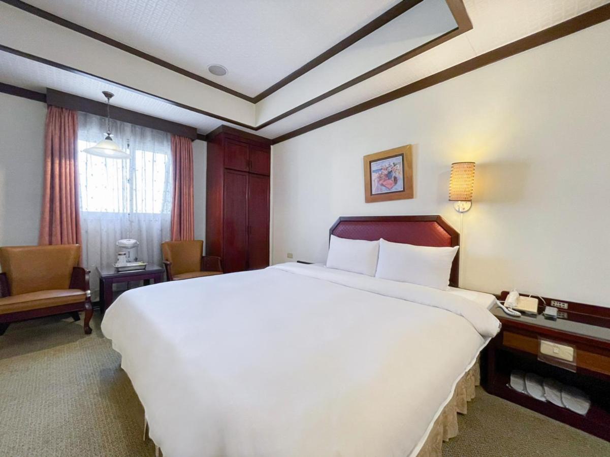 Guide Hotel Changhua Jhongjheng Εξωτερικό φωτογραφία