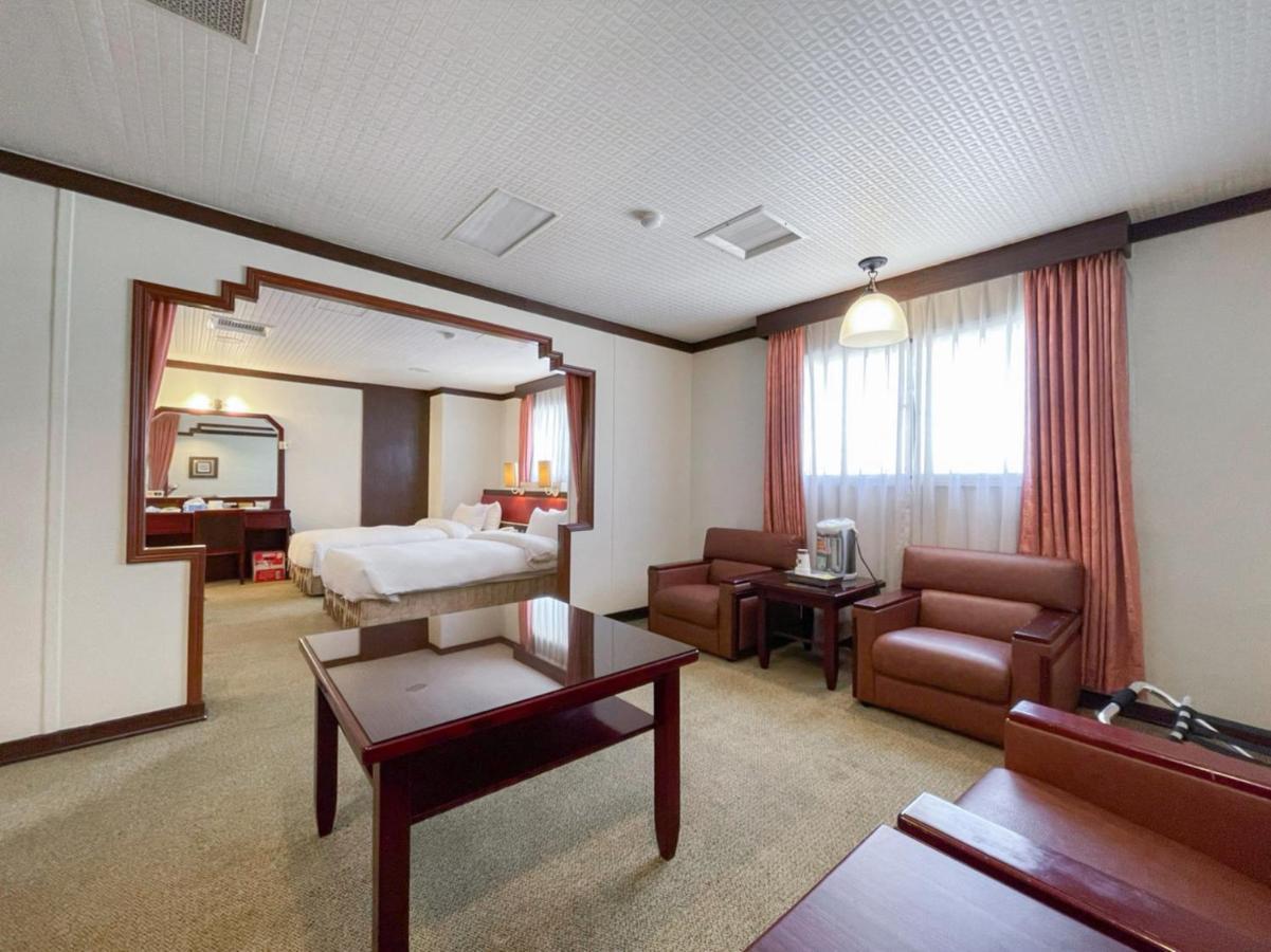 Guide Hotel Changhua Jhongjheng Εξωτερικό φωτογραφία